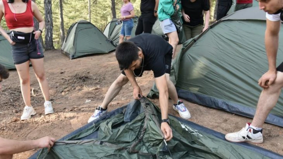 'Doğal şehir' Sındırgı'da Kamp ve Karavan Festivali başladı