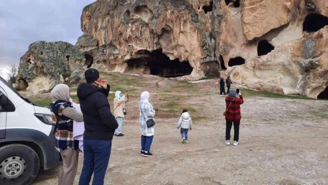 3 bin yıllık Frig Vadisi bayramda turist akınına uğradı