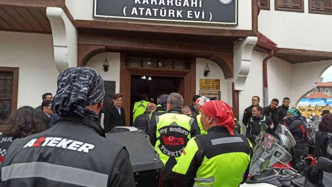 400 motorcudan Büyük Taarruz'un yönetildiği Atatürk Evi'ne ziyaret