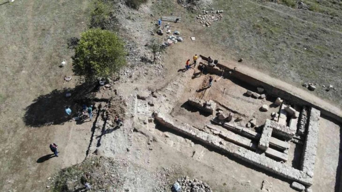 5 bin 500 yıllık Hadrianaupolis'te Roma Kalesi olduğu düşünülen alanda sur kazıları yapılacak