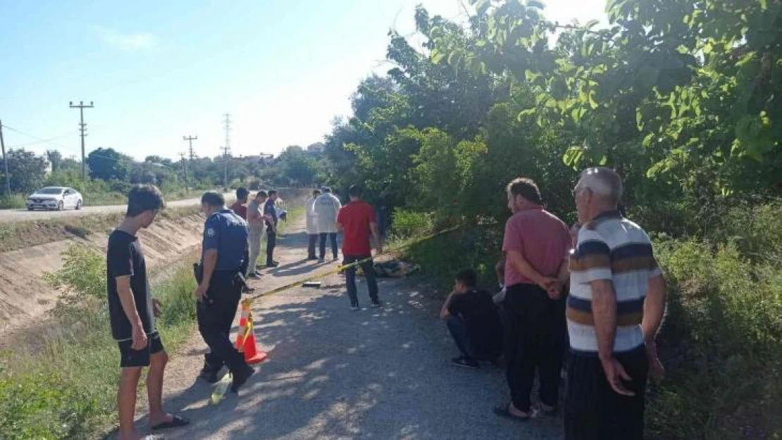 90 yaşındaki kadın yolda ölü bulundu