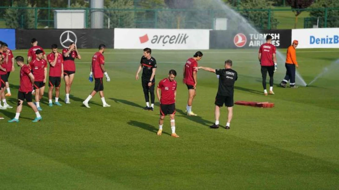 A Milli Futbol Takımı, Faroe Adaları maçı hazırlıklarını sürdürdü