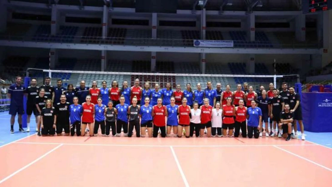 A Milli Kadın Voleybol Takımı'nın Yunanistan ile yaptığı ikili kamp sona erdi