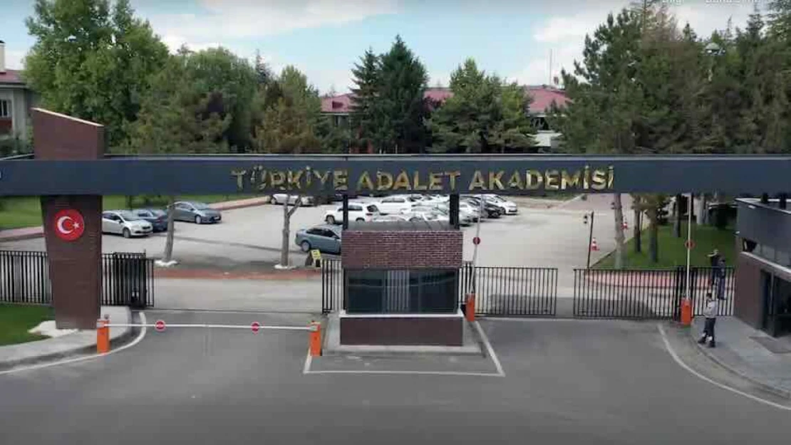 Adalet Akademisi Başkanının görev süresi 4 yıla çıkarıldı