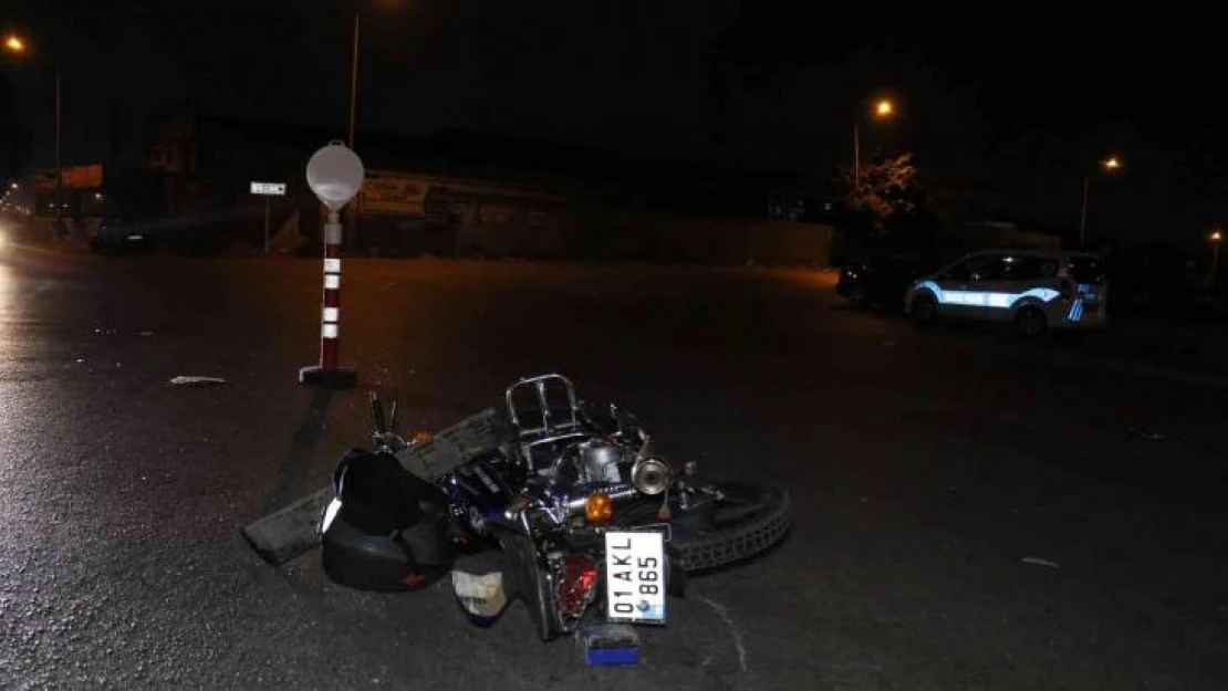 Adana'da cipe çarpan motosiklet sürücüsü öldü