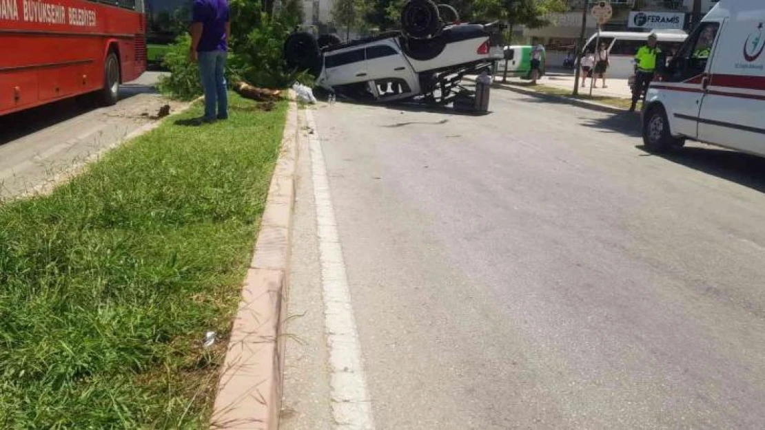 Adana'da trafik kazasında 3'ü çocuk 4 kişi yaralandı