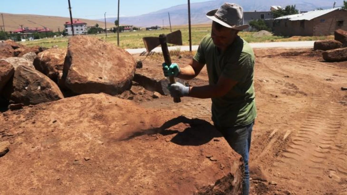 Ahlat taşına alternatif Güroymak taşı