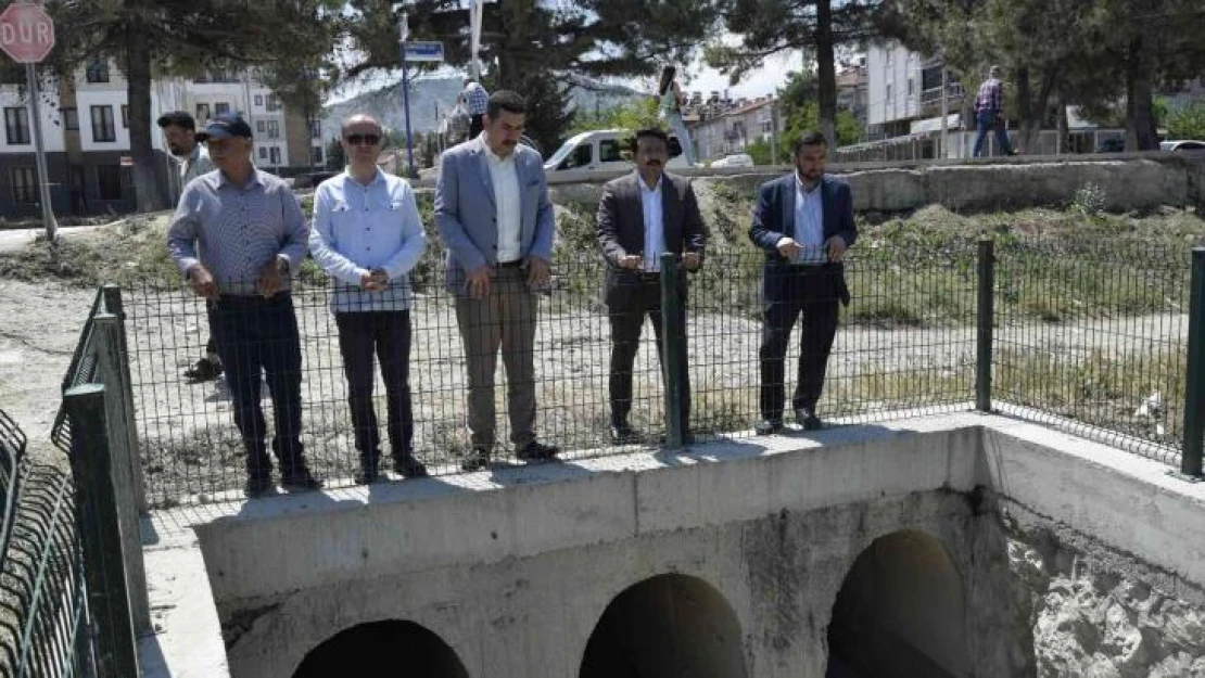 AK Parti, 1 kişinin öldüğü sel baskınıyla ilgili Burdur Belediyesi hakkında suç duyurusunda bulunacak