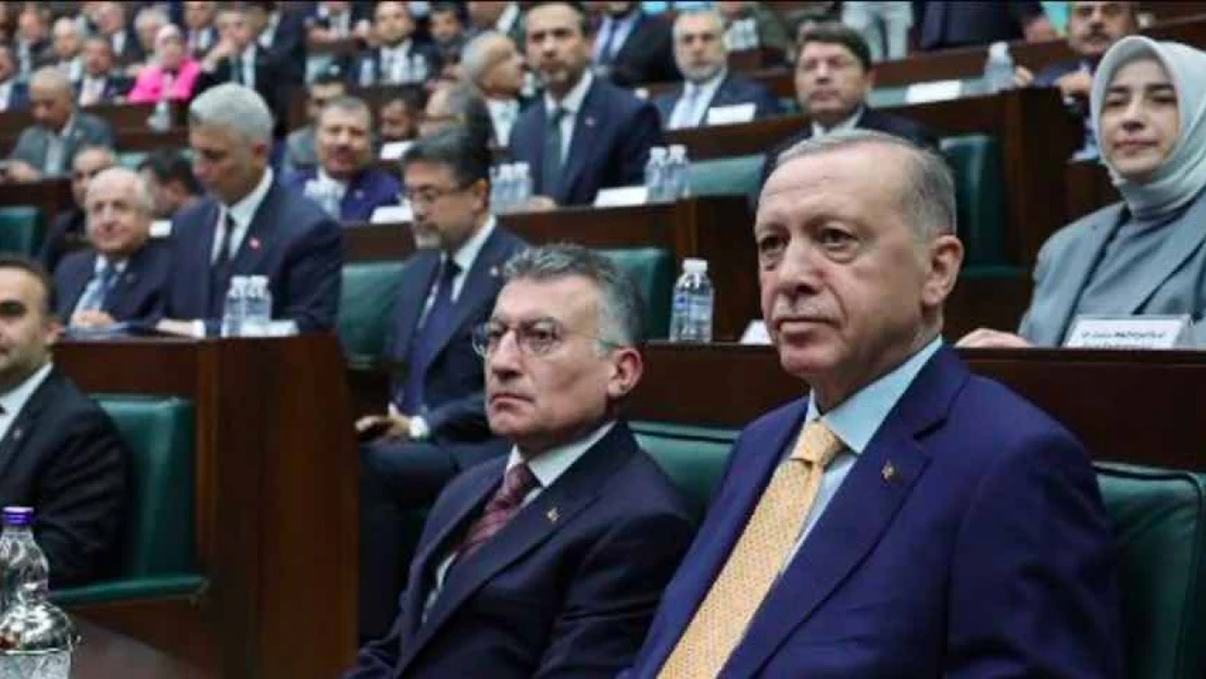 AK Parti'de bir ilk: Grup kavgası