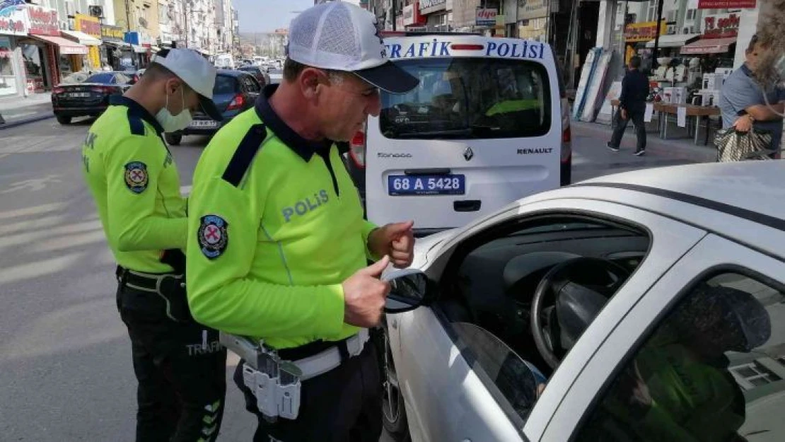 Aksaray'da bayram trafiği yoğunluğu denetim altında