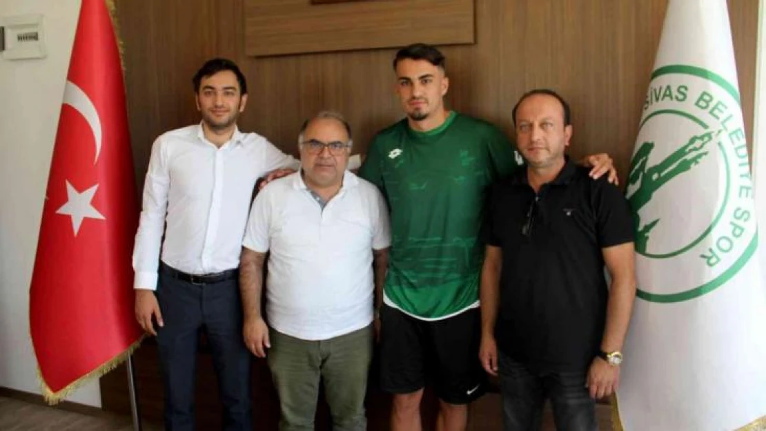 Alperen Erdinç, Sivas Belediyespor'a transfer oldu