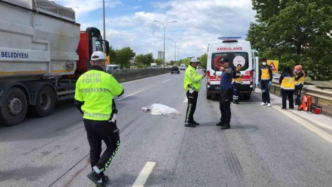 Alt geçit yerine otoyoldan geçerken aracın çarptığı şahıs hayatını kaybetti