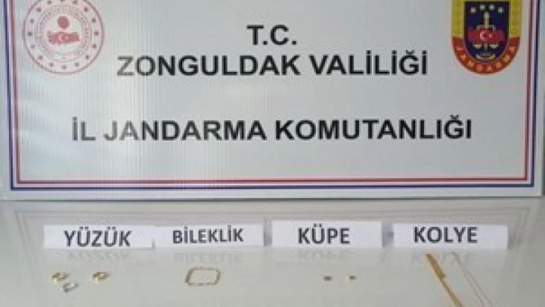 Altınlarını çalan komşusu çıktı