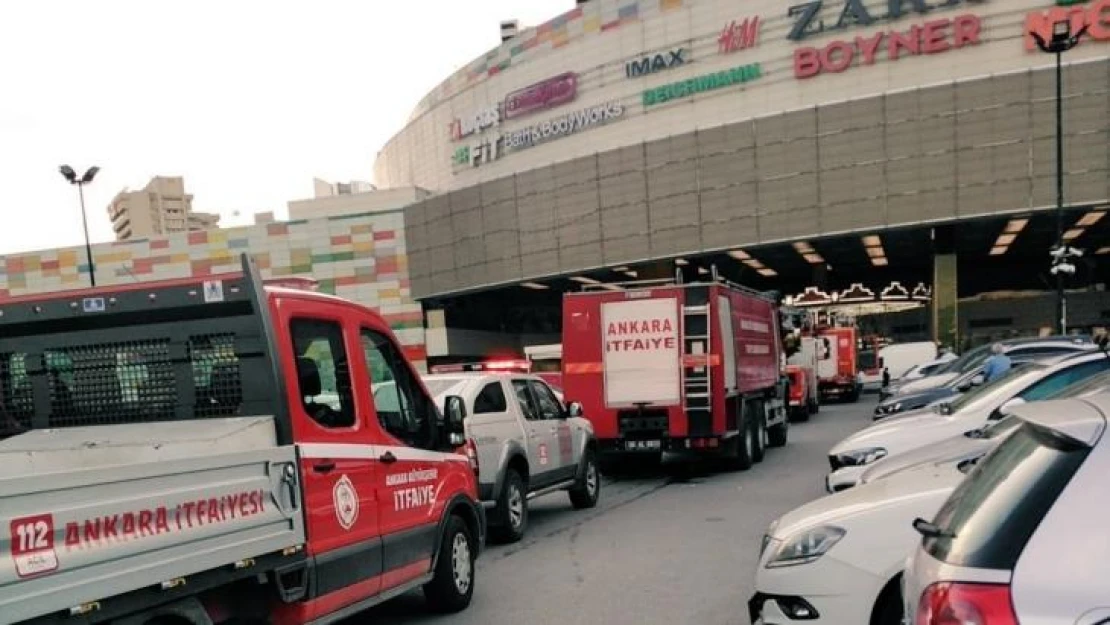 Ankara'da bir AVM'de kola tankının patlaması paniğe neden oldu