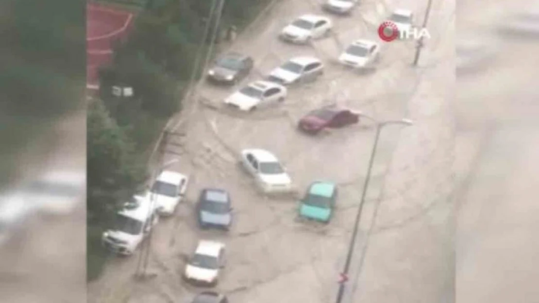 Ankara'da yollar dereye döndü