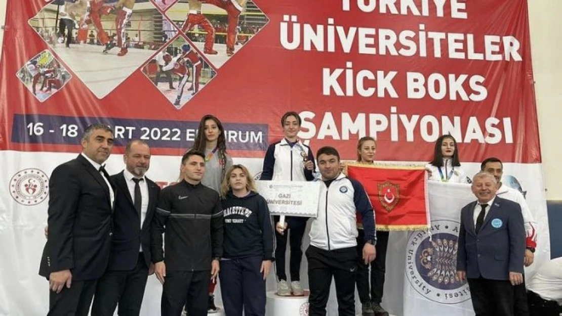 Ankaralı sporcular kick boksta 10 madalya kazandı