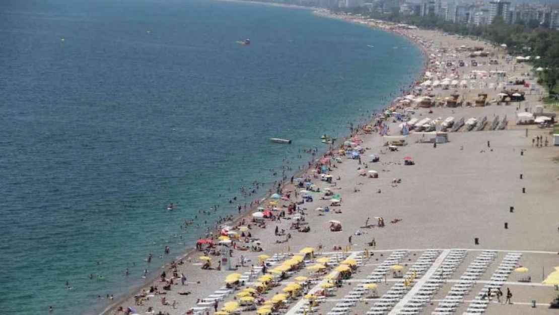 Antalya bu yıl 3 milyon Alman turist bekliyor