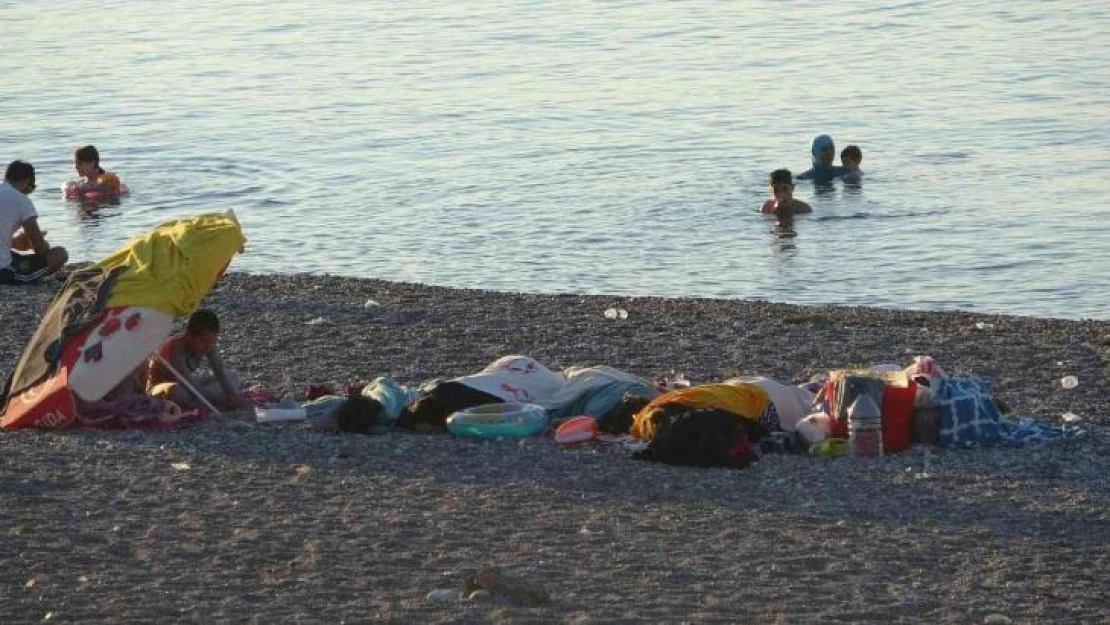 Antalya'da dünyaca ünlü sahil açık hava oteline döndü