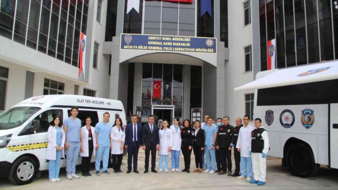 Antalya'da mobil kriminal polis laboratuvarı 'Kıraç' hizmete başladı