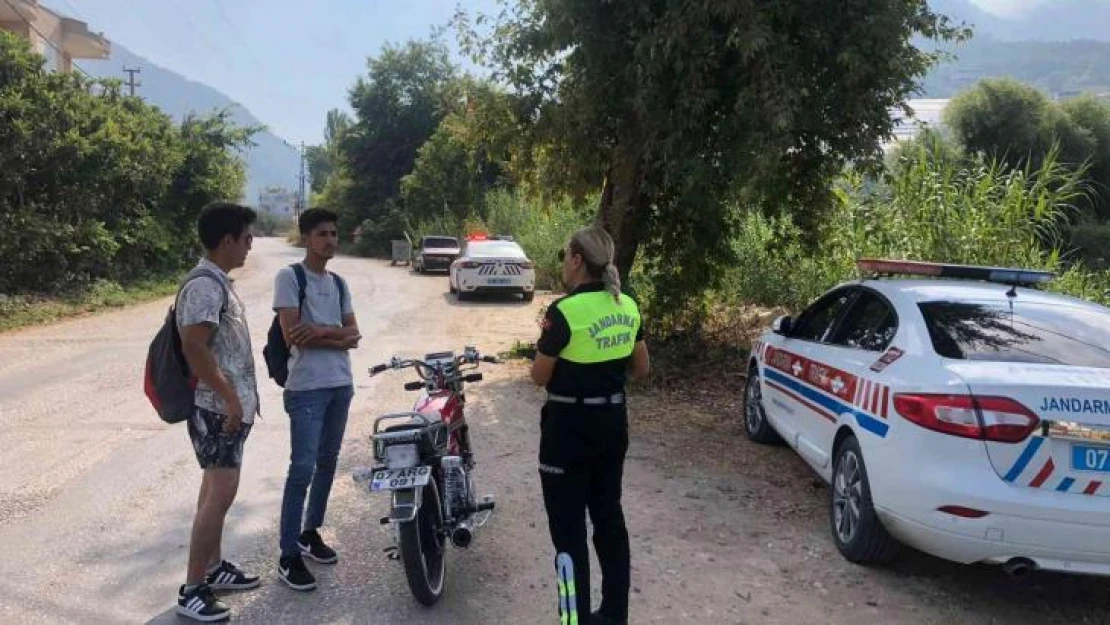 Antalya'da motosiklet denetimi: 320 sürücüye 260 bin TL ceza