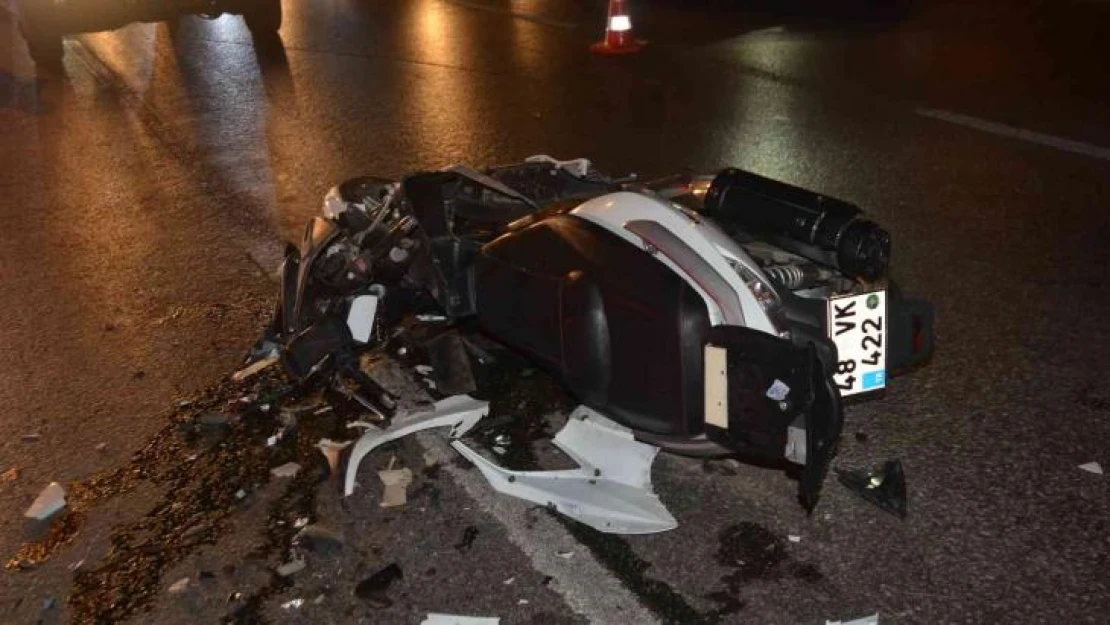 Antalya'da motosiklet kazası: 2 ağır yaralı