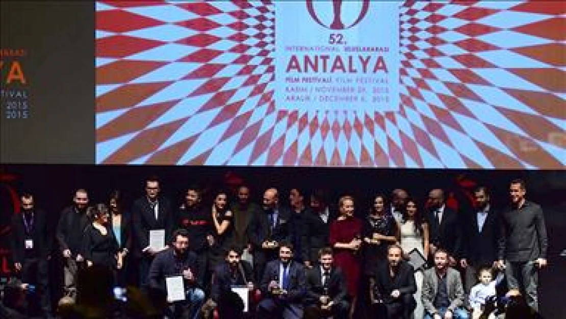 Antalya Film Festivali'nde 'En İyi İlk Film' ödülü 'Çırak'ın oldu