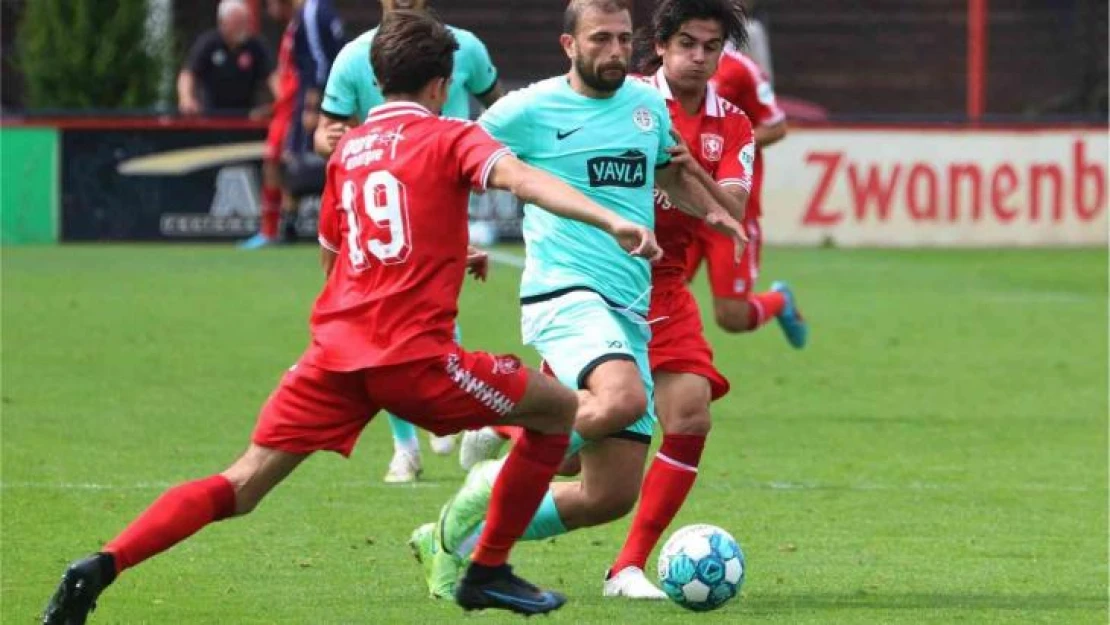 Antalyaspor, hazırlık maçında Twente'yi 3-1 yendi