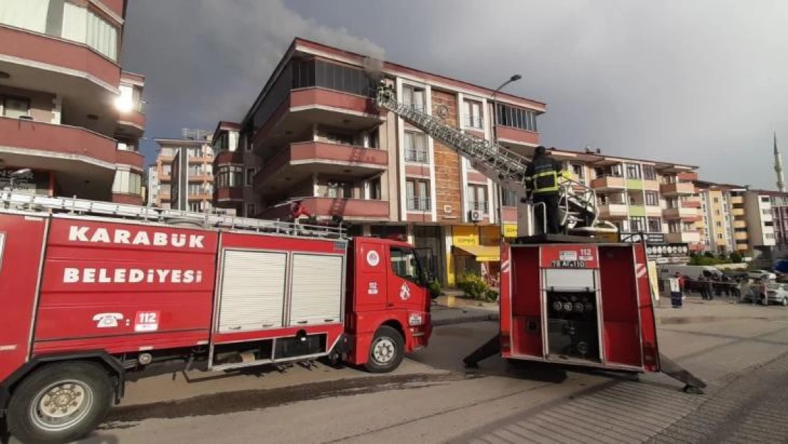 Apartman yangını büyümeden söndürüldü