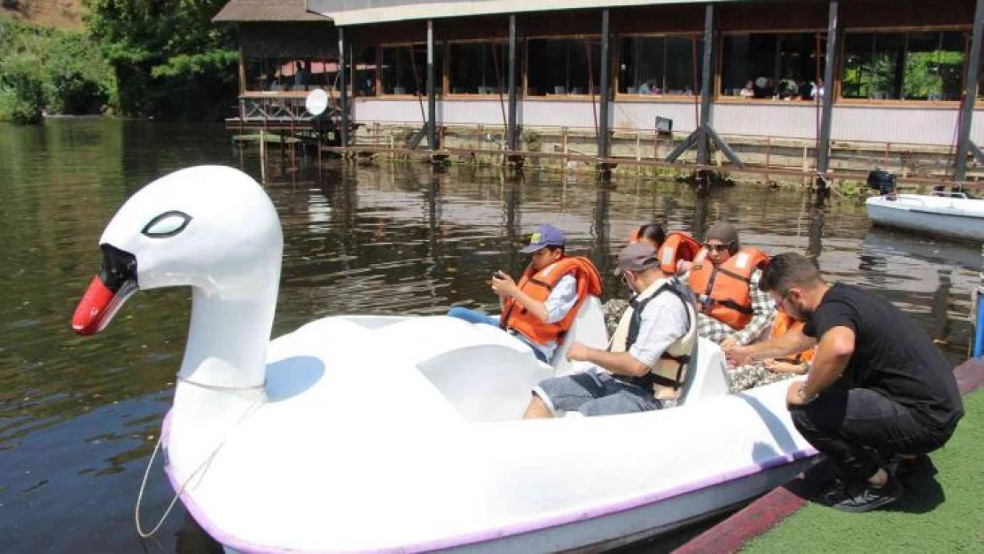 Arap turistlerin yeni gözdesi Sera Gölü