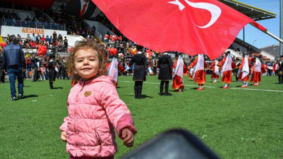 Ardahan'da 23 Nisan coşkuyla kutlandı