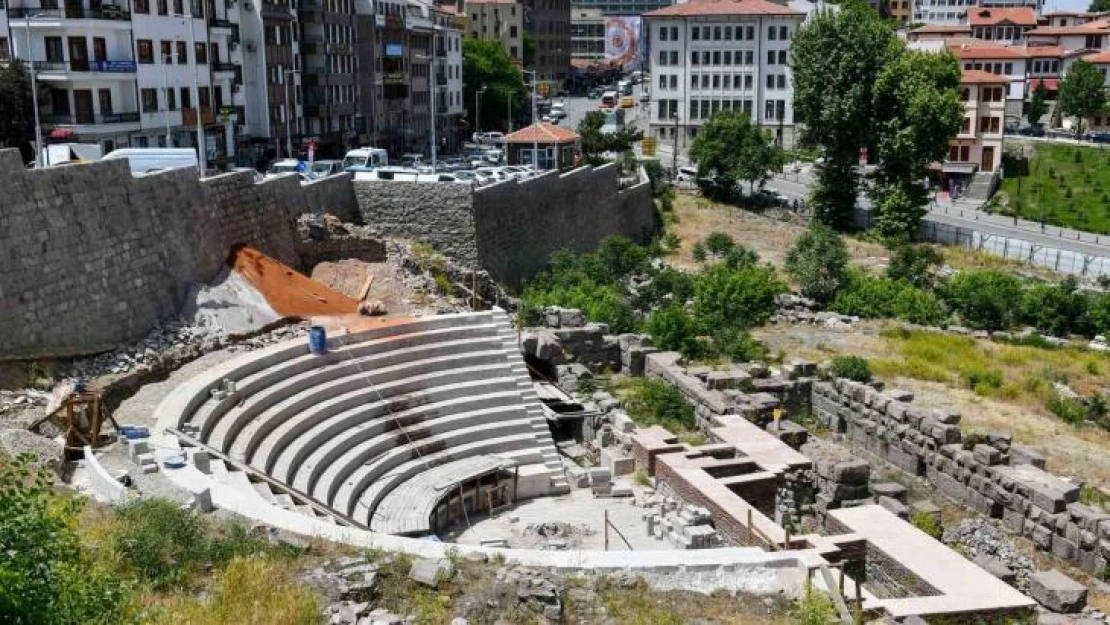 Arkeopark kazılarında Roma Dönemi'ne ait eserler bulundu