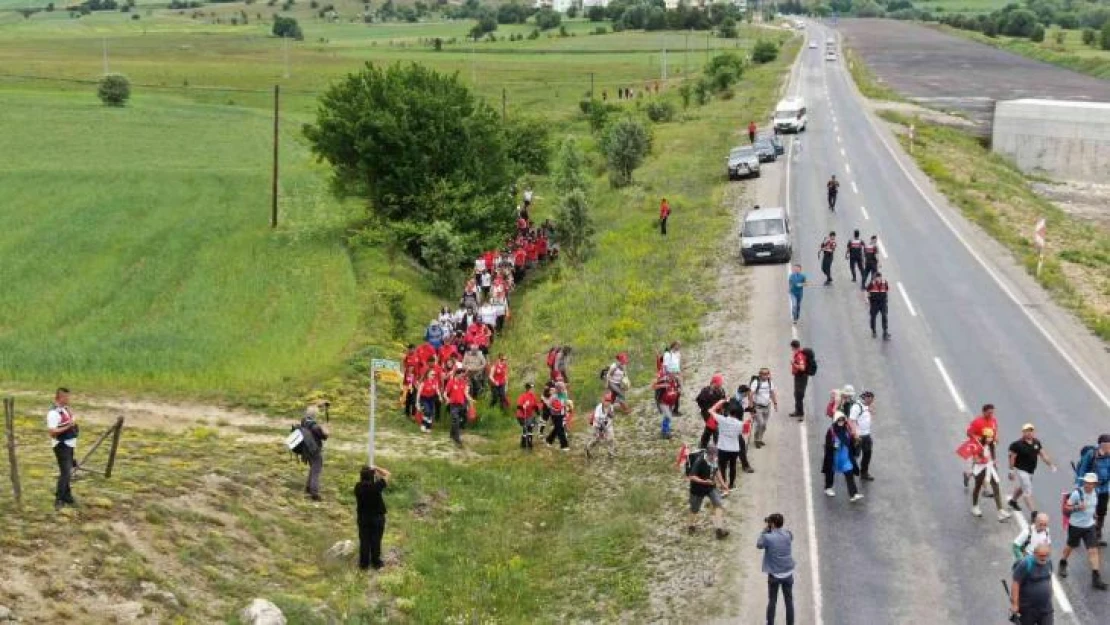 Atatürk ve İstiklal Yolu'nda yürüyüşçüler Seydiler'e ulaştı