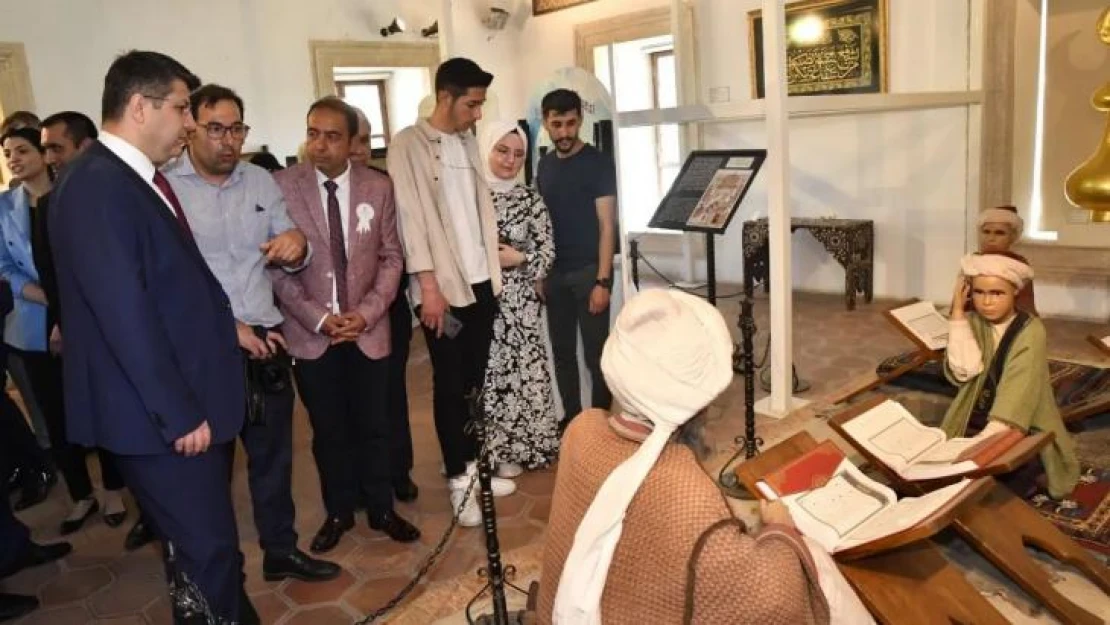 Ayasofya Vakfiyesi Edirne'de sergilendi