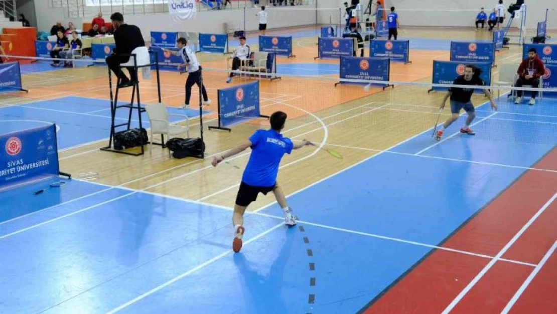 Badminton 2. Lig maçları Sivas'ta başladı