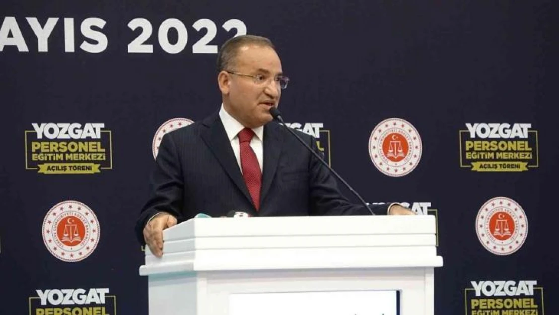 Bakan Bozdağ: 'Hakim ve savcılarımız kimsenin şamar oğlanı değildir'