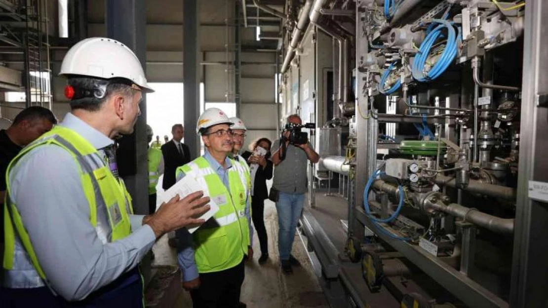 Bakan Dönmez duyurdu: Türkiye kışa doğal gaz depoları dolu giriyor