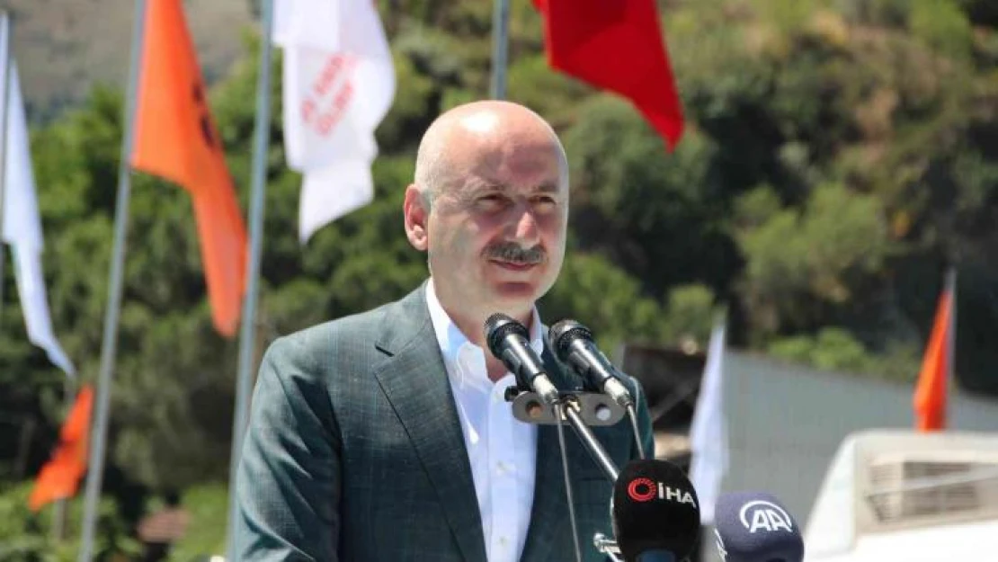 Bakan Karaismailoğlu, 'AK Parti'de ideolojiye değil insana hizmet var'