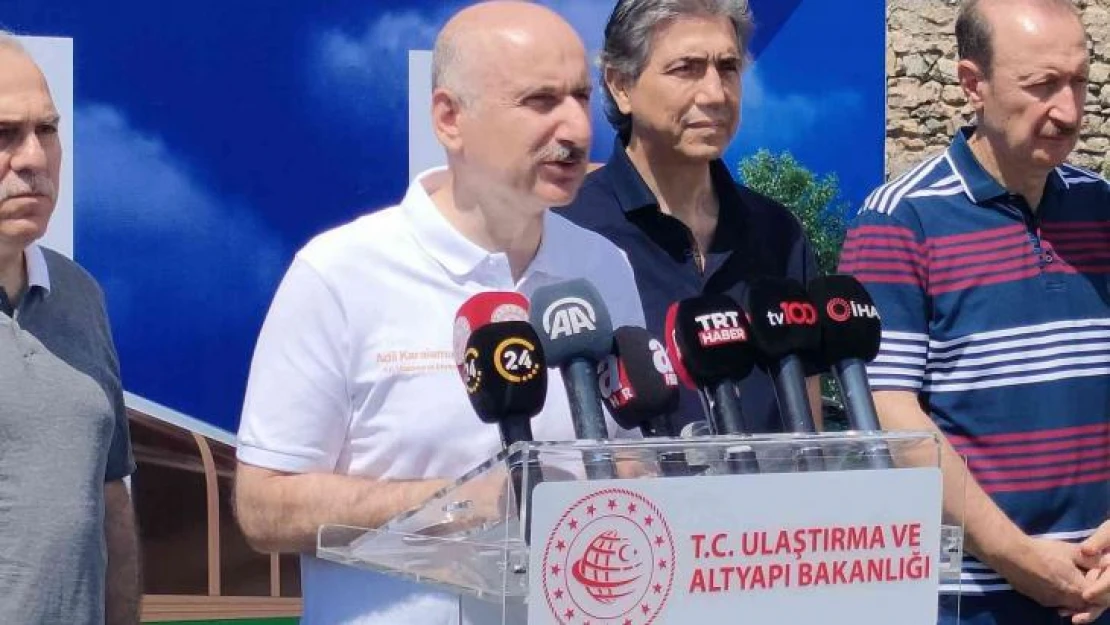 Bakan Karaismailoğlu: 'Kazlıçeşme-Sirkeci Raylı Sistem projesinde yüzde 43 ilerleme kaydettik'