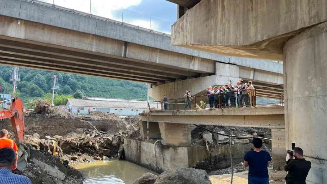 Bakan Kirişci selin vurduğu Düzce'de