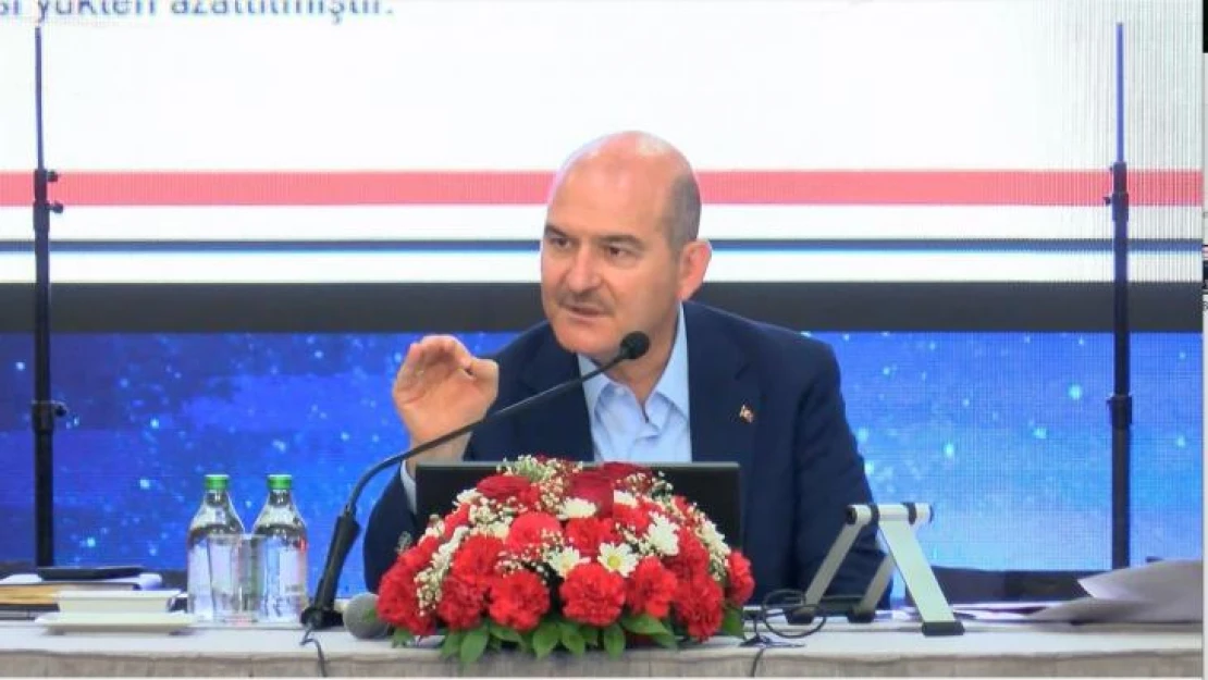 Bakan Soylu: '1 Temmuz itibarıyla mahallelerde ikamet edebilecek yabancı oranı yüzde 20'ye düşürülecek'