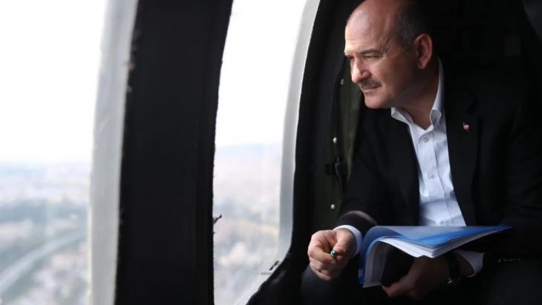 Bakan Soylu, 43 ilin geçiş güzergahında helikopterle trafik denetimi yaptı