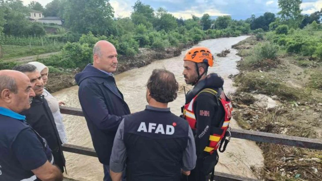 Bakan Soylu, kayıp kepçe operatörünü arama çalışmalarını takip etti