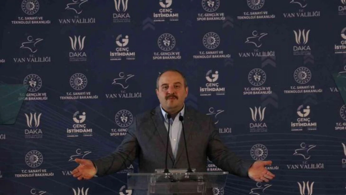 Bakan Varank: 'Kılıçdaroğlu'nun 'yapılmıyor' dediği yatırımlar Türkiye'nin dört bir yanında güneş gibi parlıyor'