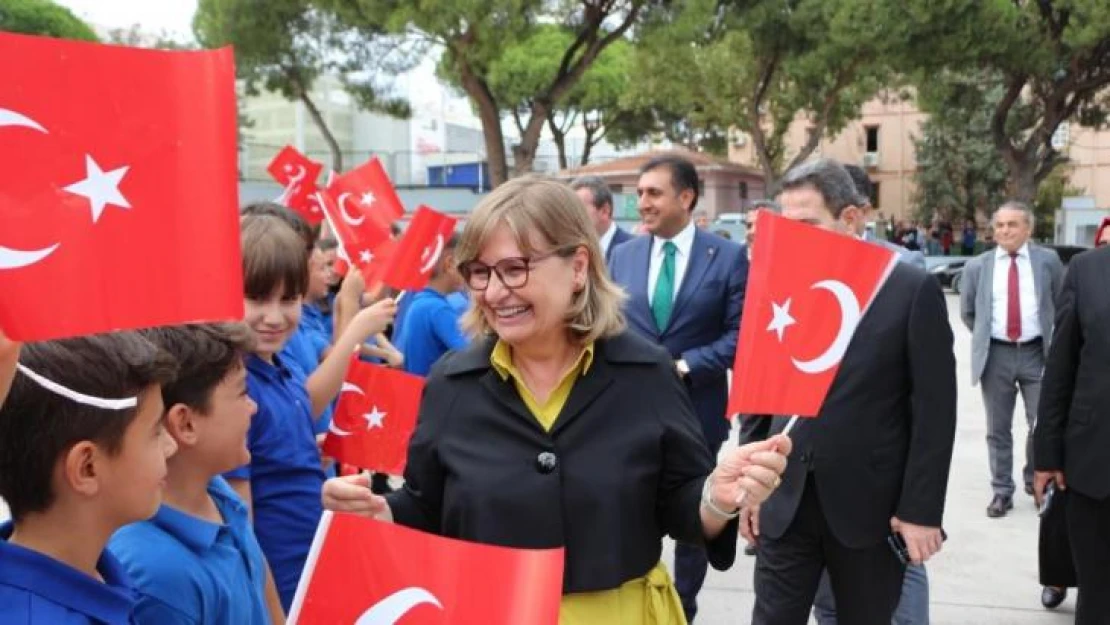 Bakan Yardımcısı Aşkar'dan İzmir'de eğitim turu