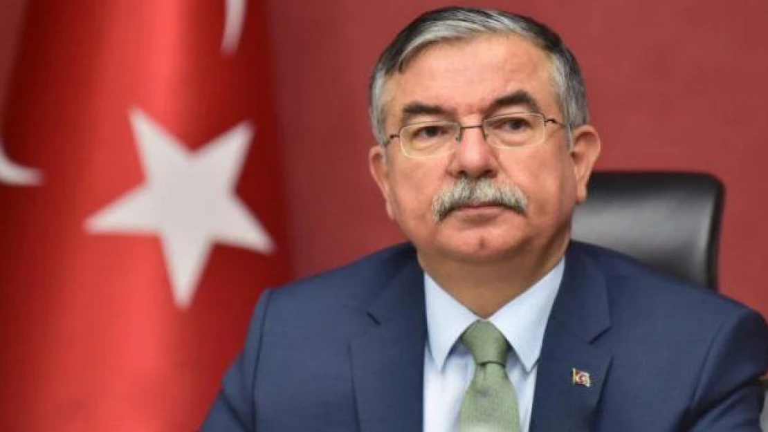 Bakan Yılmaz, &quot20 bin öğretmen alımı olacak"