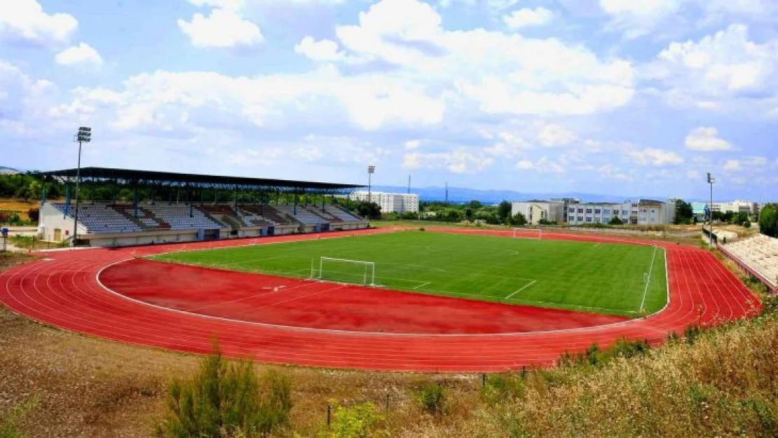 Balıkesir Üniversitesi'nden merhum Türkeş'e vefa