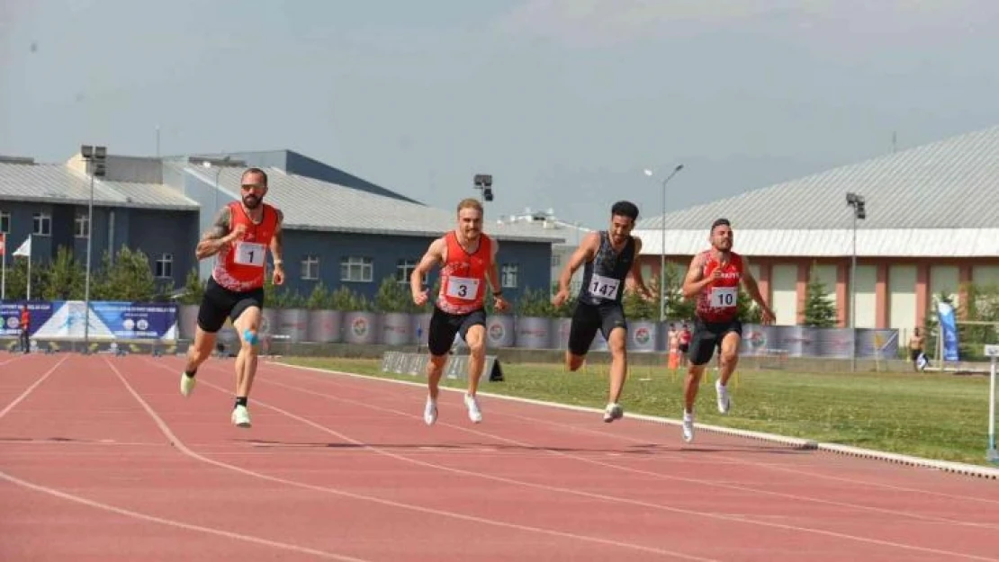 Balkan Bayrak ve Uluslararası Sprint Kupası Şampiyonası başladı