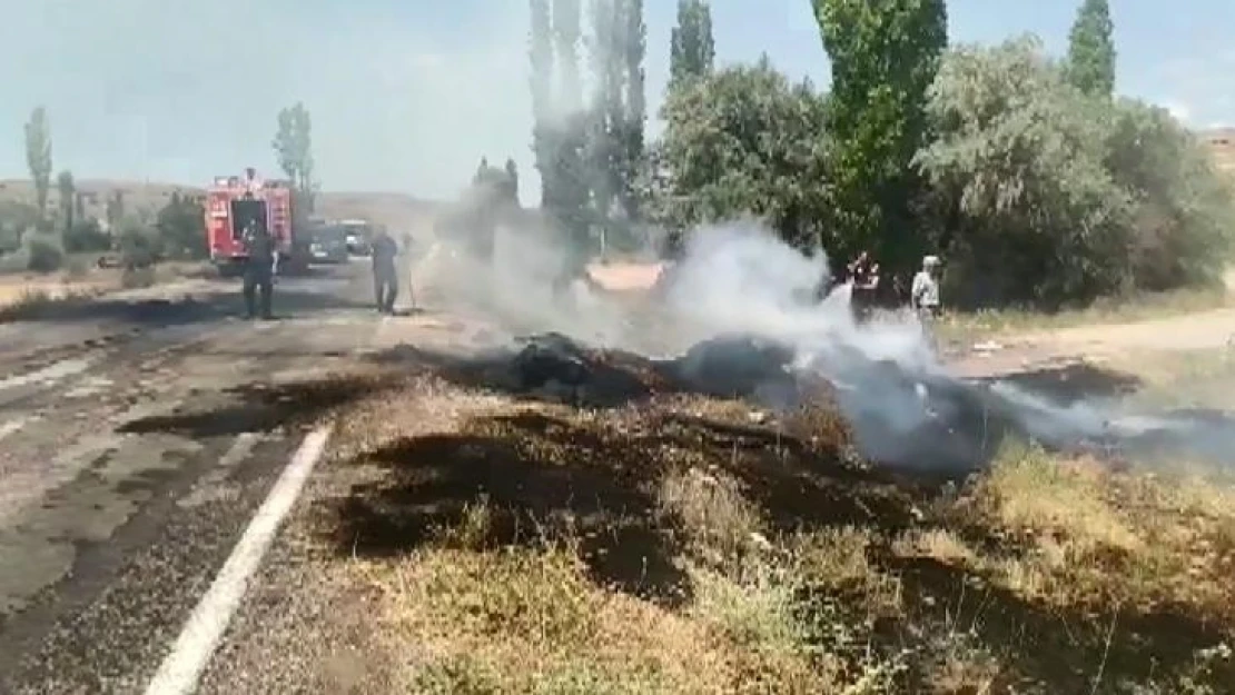 Balya yüklü traktör römorku alev aldı, 1 kişi yaraladı