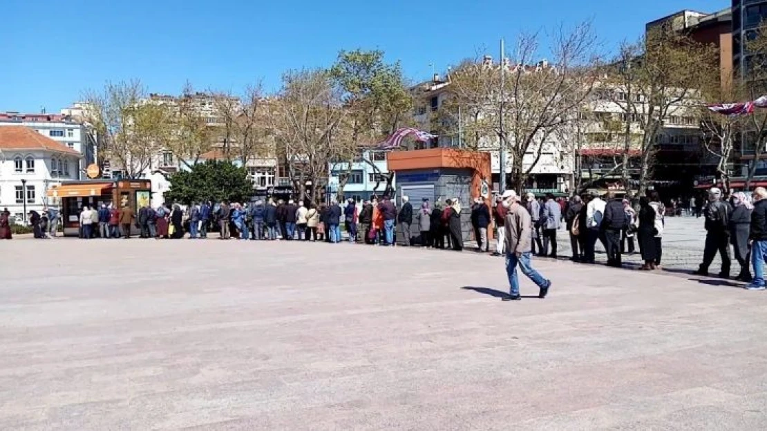 Bandırma'da Fırıntaş pidesine yoğun ilgi