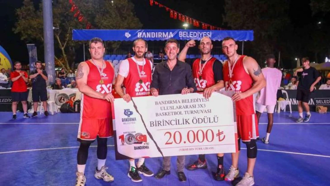 Bandırma'da sokak basketbolu heyecanı